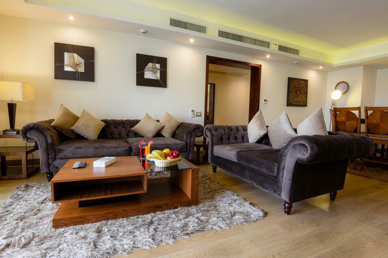 Royal Maadi Hotel Cairo Exterior photo